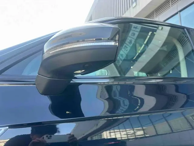 Volkswagen Touareg 3.0 TSI Ruixiang Edition Yao Black Sports Suit