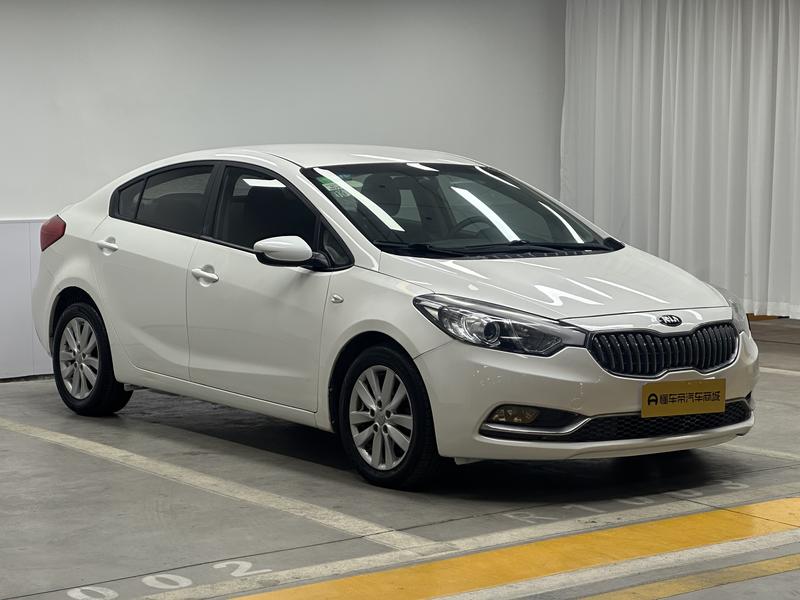 Kia Kia K3 2015