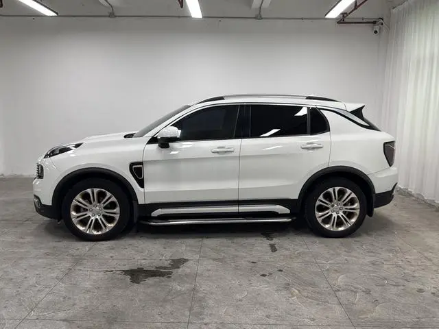 LYNK & CO Lynk 01 2.0T two-wheel drive Pro version