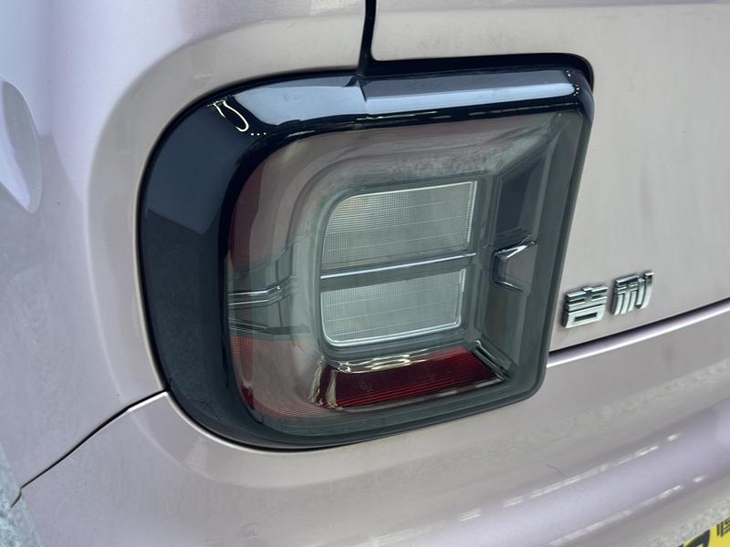 Geely Galaxy panda 2023