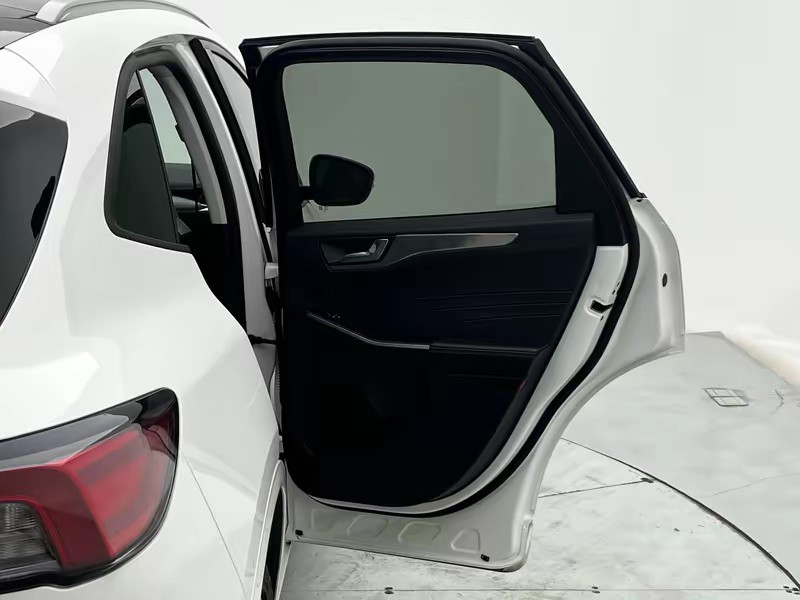 Ford 锐际PHEV 2021