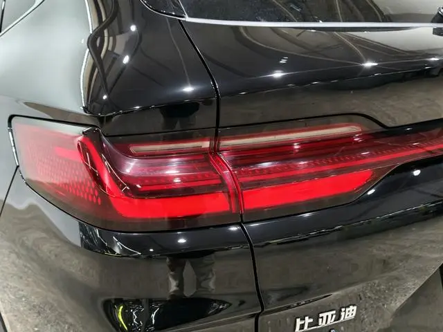 BYD Song PLUS DM DM-i Champion Edition 110KM Flagship PLUS
