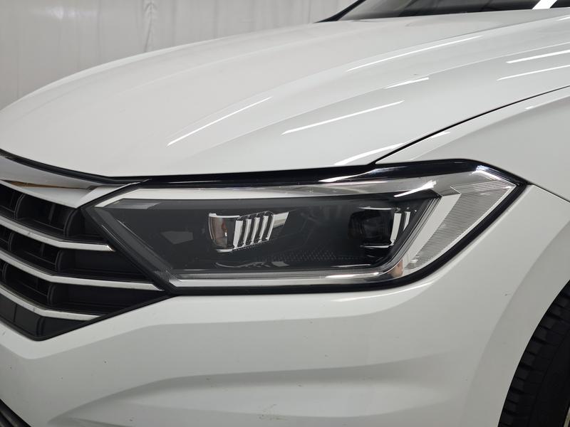 Volkswagen Sagitar 2021