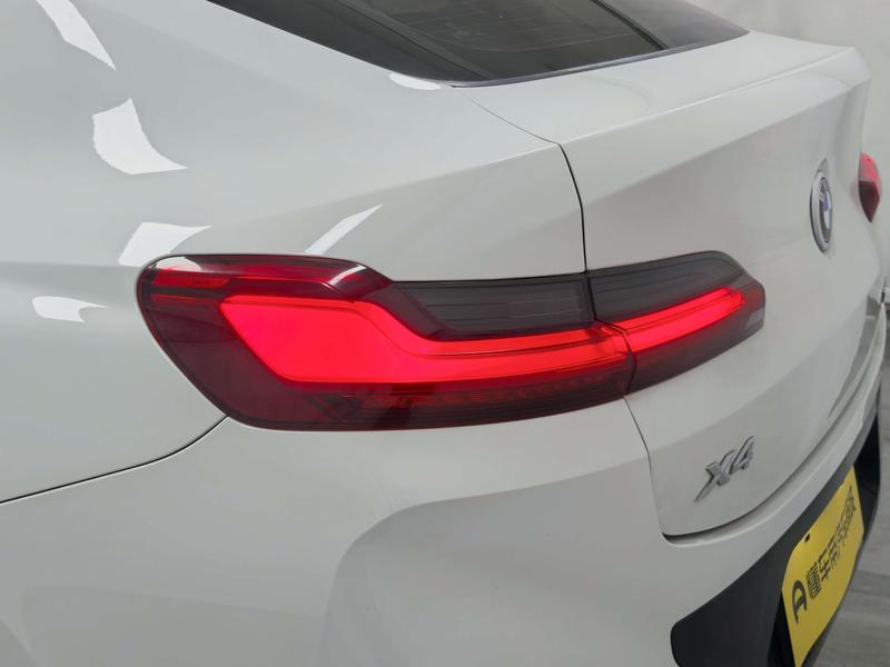 BMW BMW X4 2022