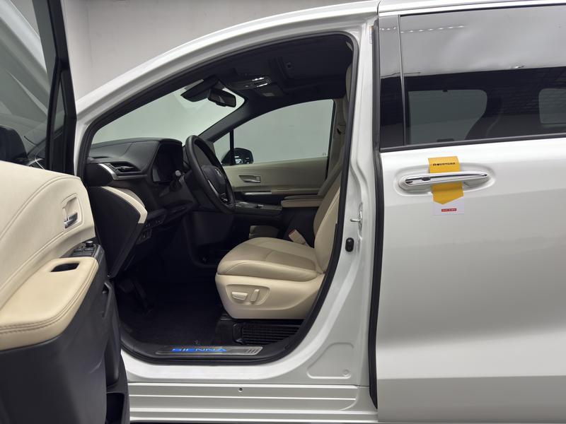 Toyota Sienna 2021