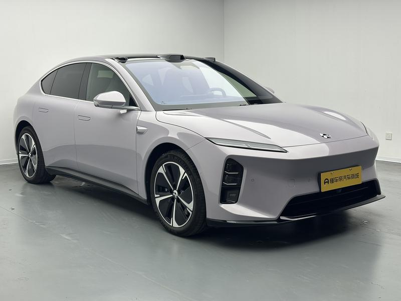 NIO NIO ET5 2025