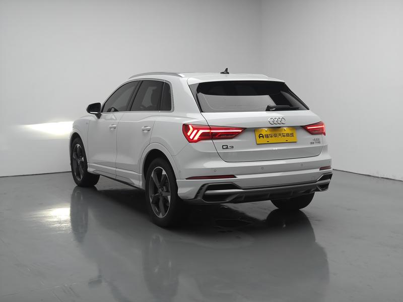 Audi Audi Q3 2022
