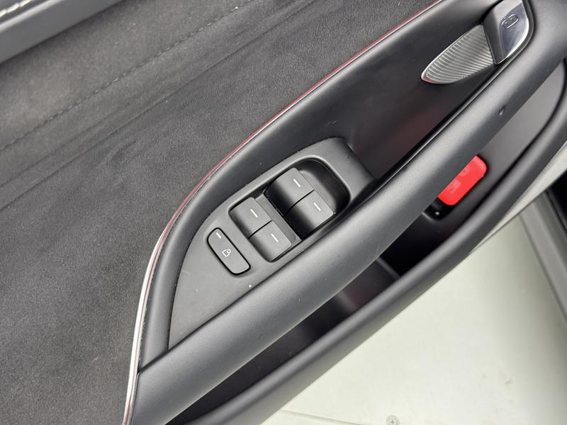 Xiaomi Auto Xiaomi SU7 2026