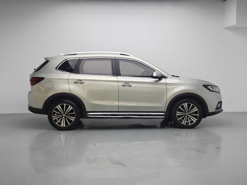 Roewe Roewe eRX5 2017