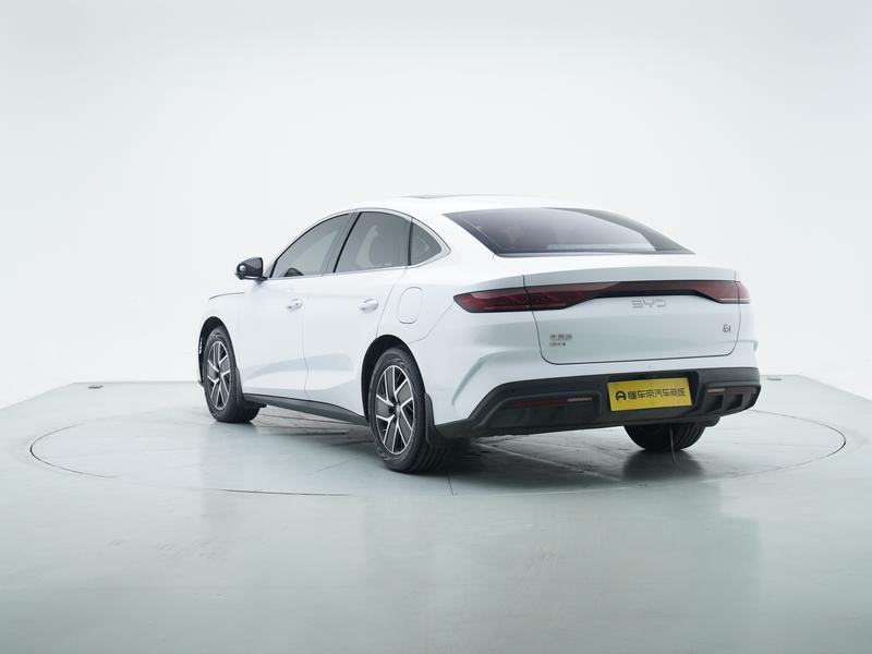 BYD Qin L DM 2024