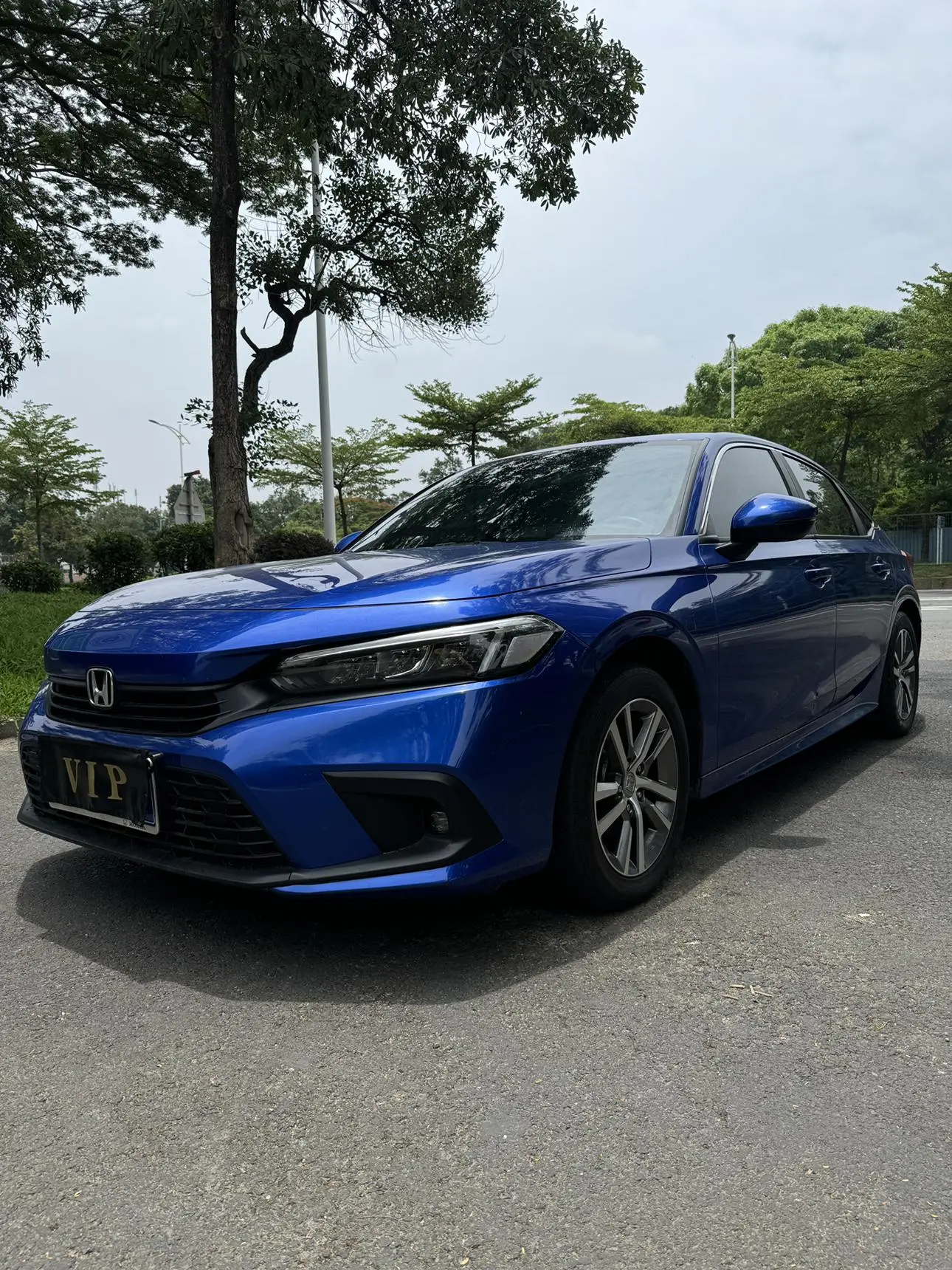 Honda Civic 240TURBO CVT Momentum Edition