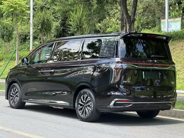 Hongqi Hongqi HQ9 PHEV Four-wheel drive Deluxe Edition