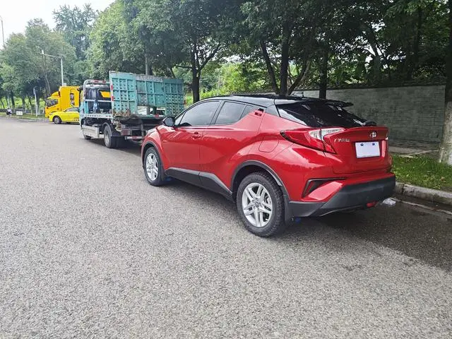 TOYOTA Toyota C-HR 2.0L Comfort Version