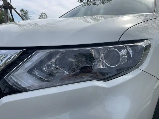 Nissan Qijun Honor 2.0L two-wheel drive genuine version