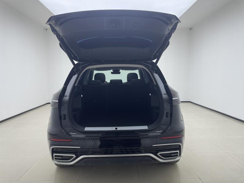 Hongqi Red Flag HS5 2025