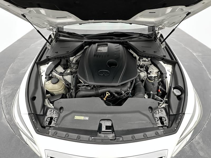 Infiniti Infiniti Q50L 2016
