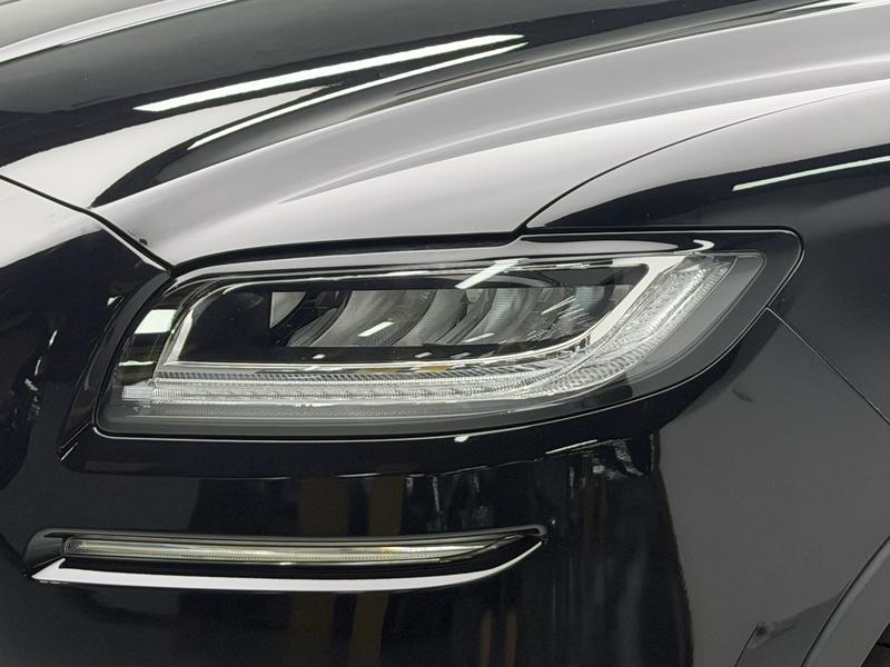 Lincoln Voyager 2021