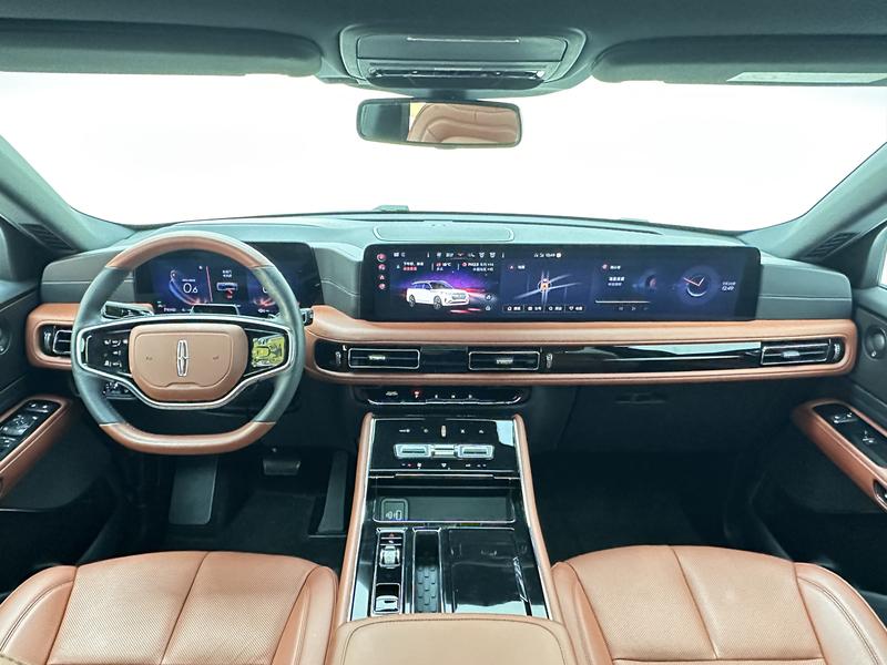 Lincoln aviator 2024