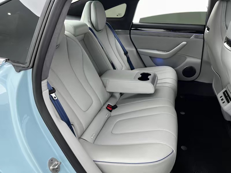 Luxeed Zhijie S7 2025