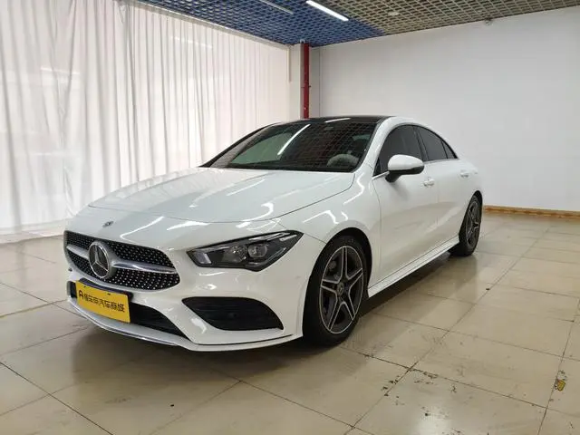 Mercedes-Benz Mercedes-Benz CLA CLA 200 four-door coupe