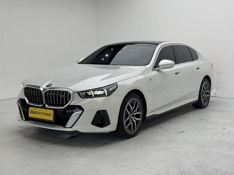 BMW BMW i5 2024