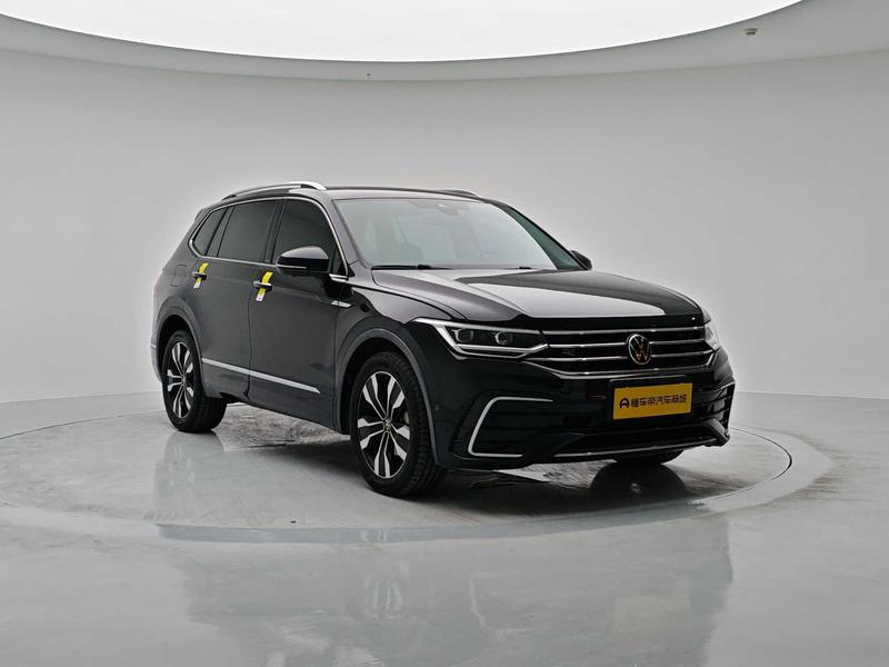 Volkswagen Tiguan L 2023