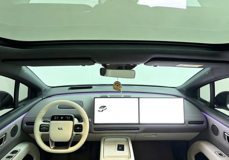 Li Auto Ideal i6 2025