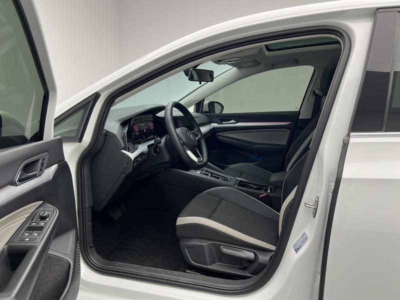 Volkswagen golf 2023