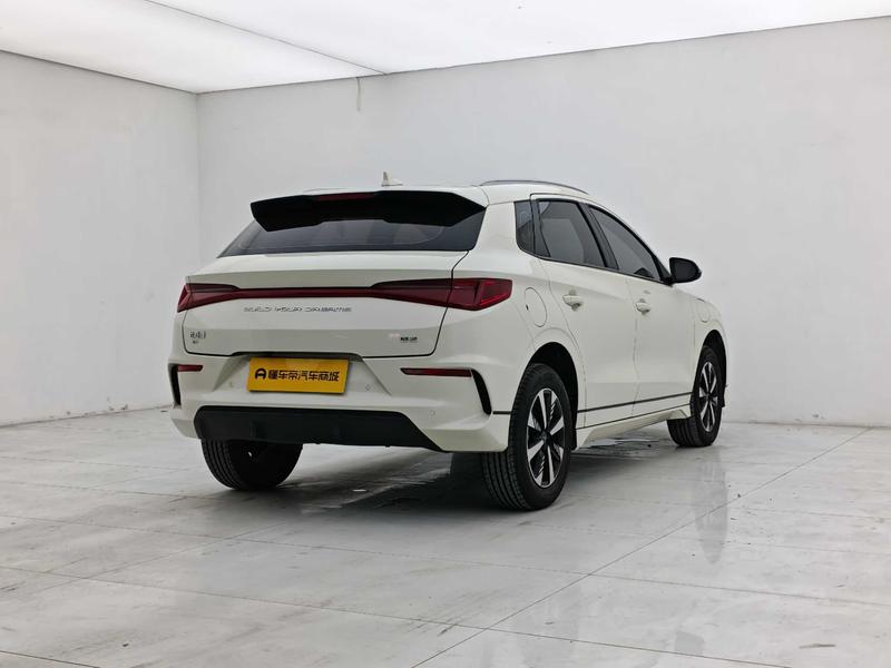 BYD BYD e2 2023