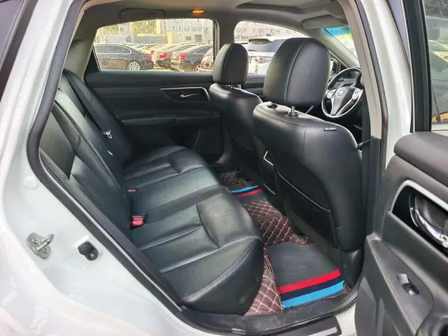 Nissan Teana Facelift 2.0 L XL Comfort Edition