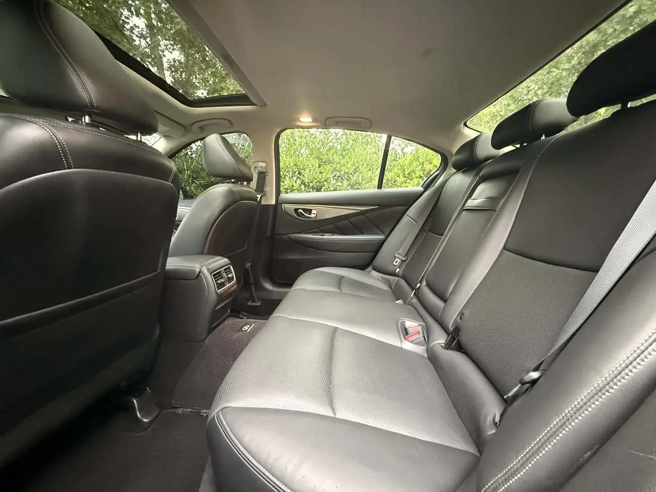 Infiniti Infiniti Q50L 2.0T Yixiang Edition Country V