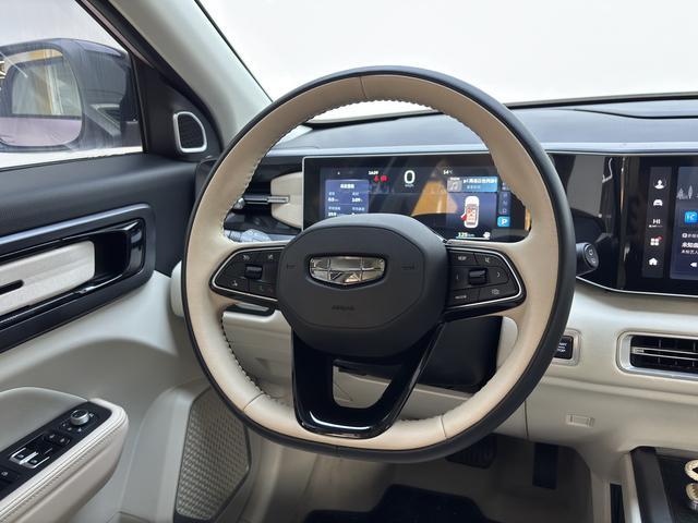 Geely Geely ICON 2023