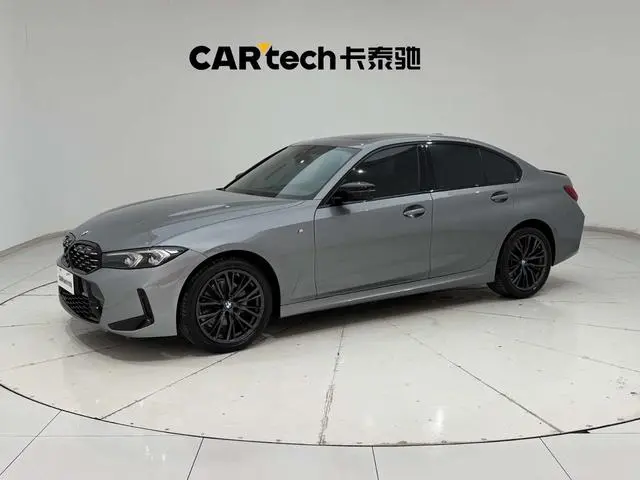 BMW BMW 3 Series 325i M Sports Yao Ye Suit