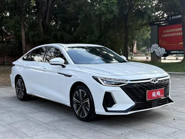 Chery Fulwin Arrizo 8 1.6TGDI DCT Yi