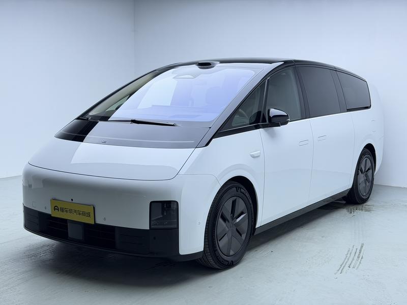Li Auto Ideal MEGA 2025