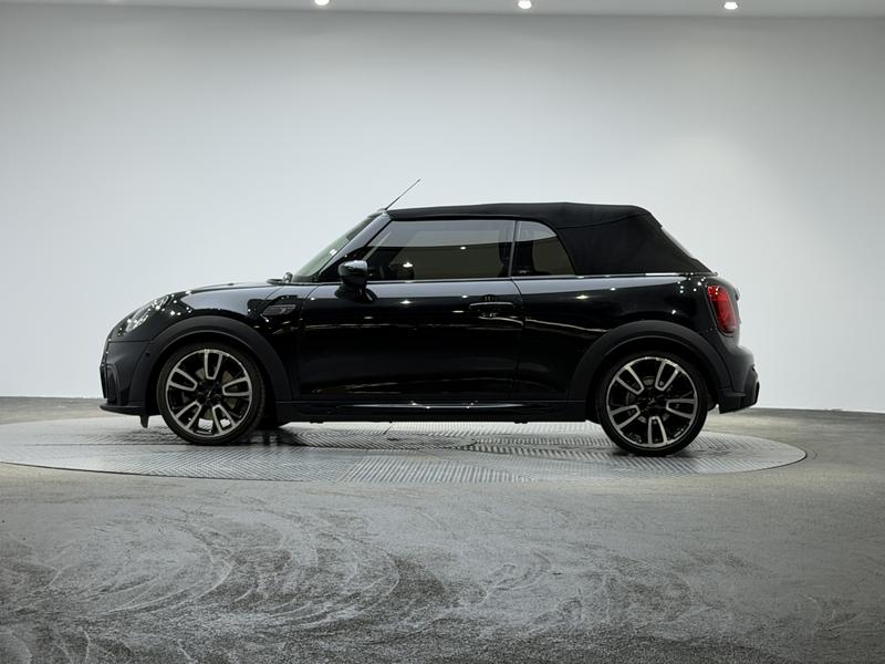 MINI MINI 2023