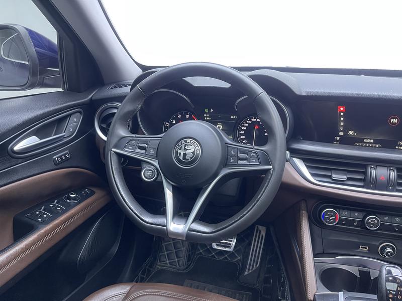Alfa Romeo Stelvio Stelvio 2017