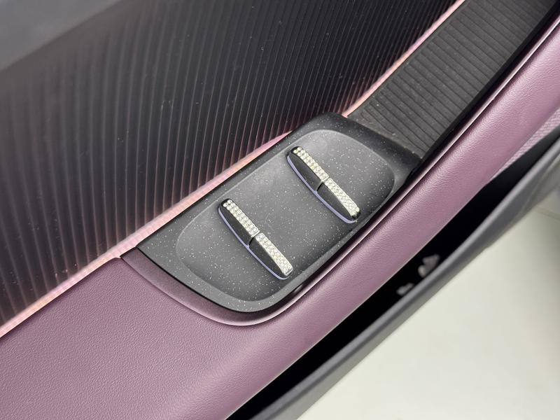 NIO NIO ET5 2024