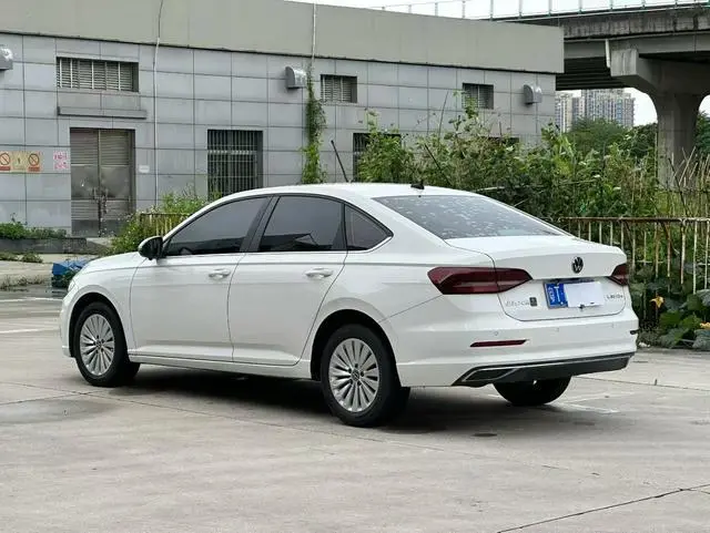 Volkswagen Lavida 1.5L automatic field of view version