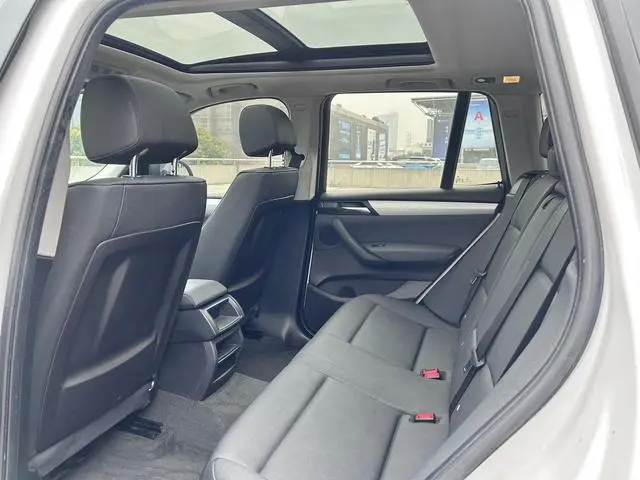 BMW BMW X3 (imported) sDrive20i
