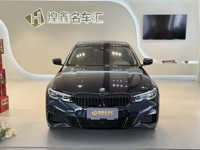 BMW BMW 3 Series Facelift 325Li M sports suit