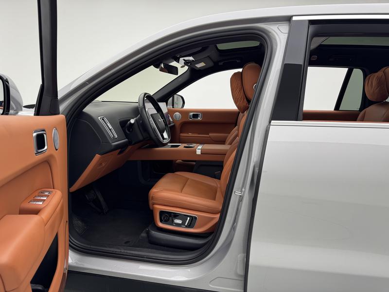 Li Auto Ideal L9 2022