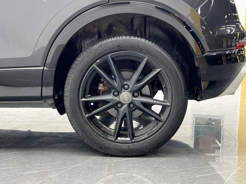 Audi Audi Q2L 2018