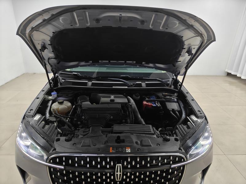 Lincoln adventurer 2023