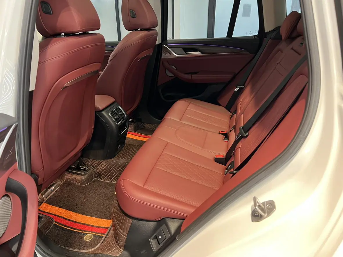 BMW BMW X3 The second facelift xDrive30i leading M Yao Ye suit