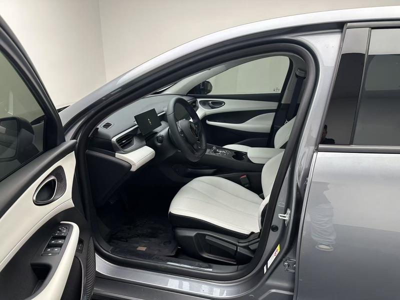 BYD Seal 05DM 2025