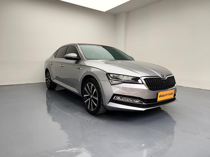 Skoda Superb 2023