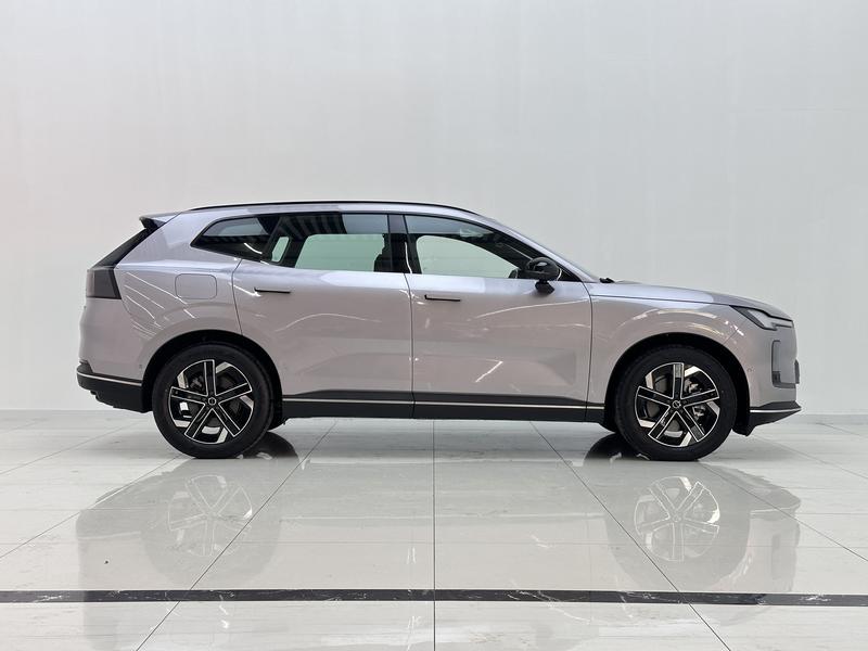 Volvo Volvo XC70 2026