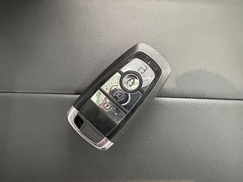 Lincoln Voyager 2025