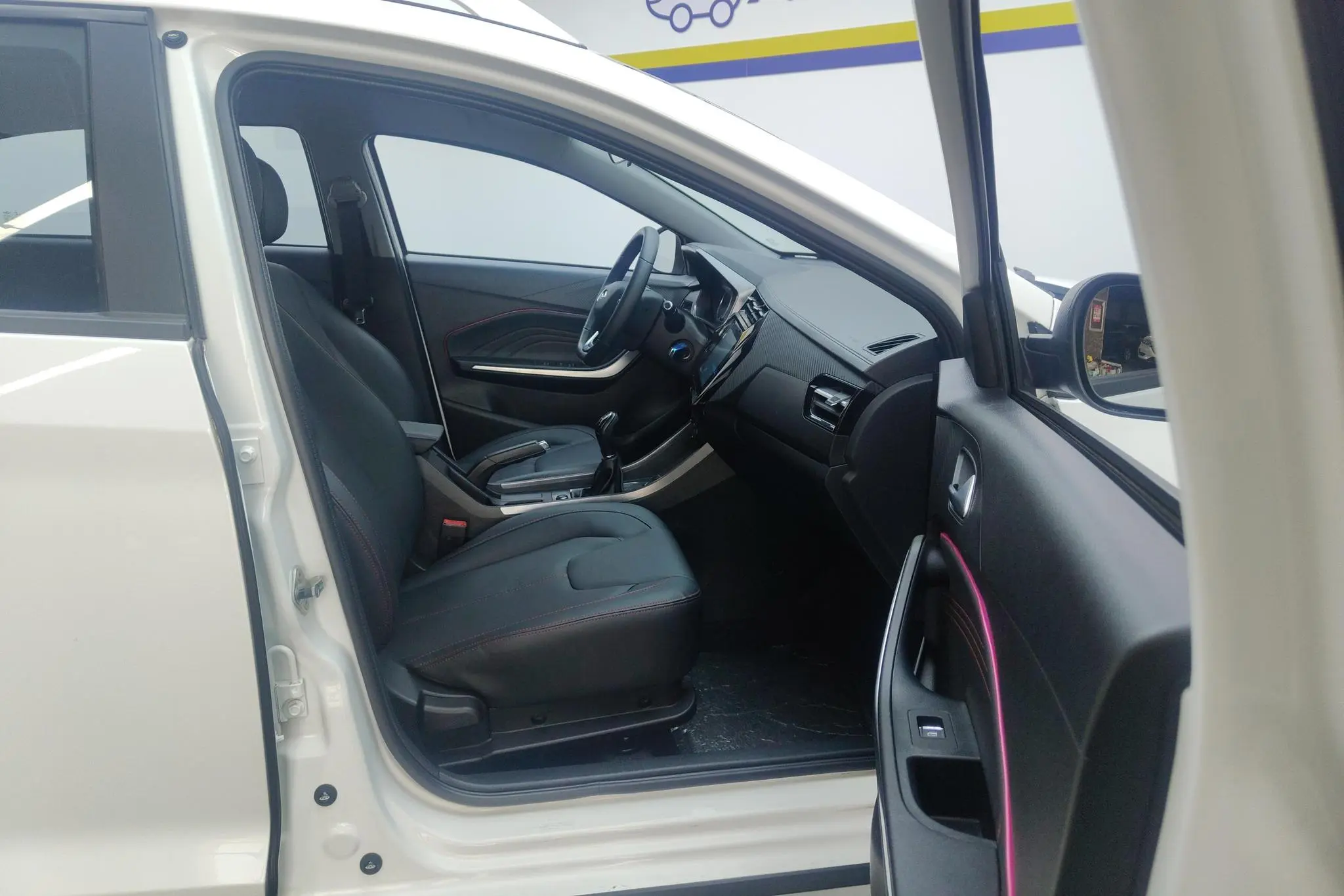 Chery Fulwin Tiggo 3x Diamond version 1.5L manual 2 carats